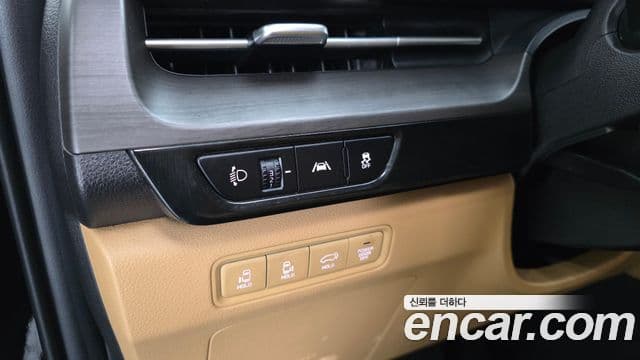 Kia Carnival 2022 — Фото 13/20