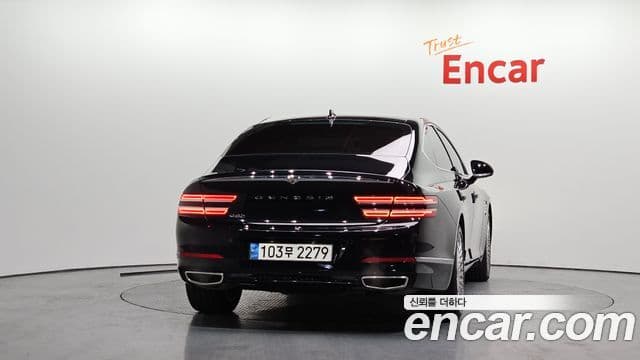 Genesis G80 2021 — Photo 17/20