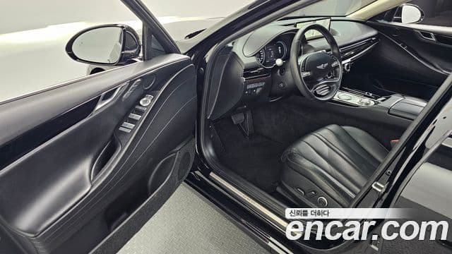 Genesis G80 2021 — Photo 2/20