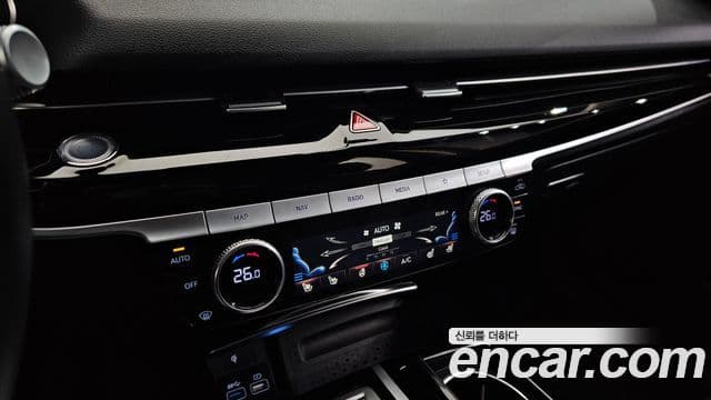 Genesis G80 2021 — Photo 18/20
