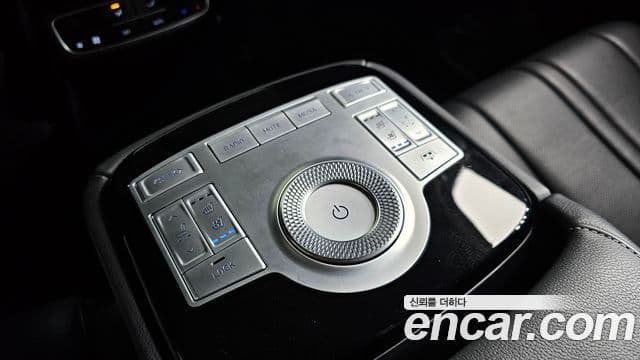 Genesis G80 2021 — Photo 13/20