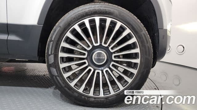 Land Rover Defender 2021 — ფოტო 20/20