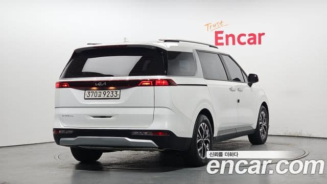 Kia Carnival 2022 — Фото 2/20