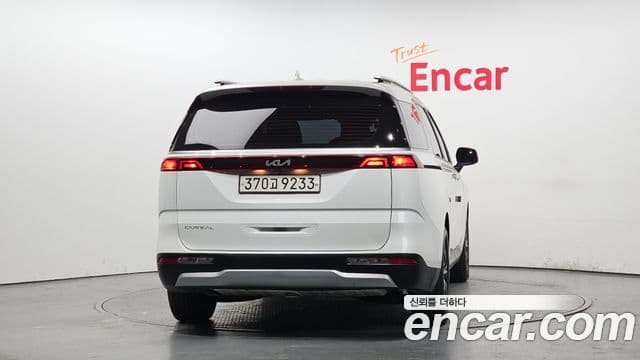 Kia Carnival 2022 — Фото 4/20