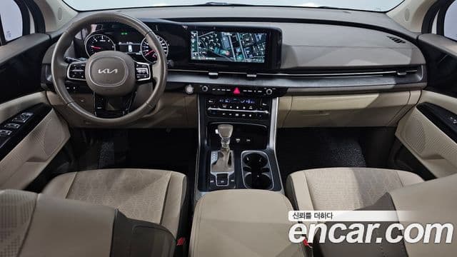 Kia Carnival 2022 — Фото 7/20