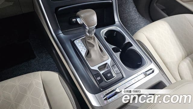 Kia Carnival 2022 — Фото 9/20