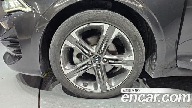 Kia K5 2021 — Şəkil 5/20