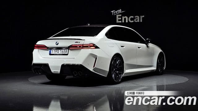BMW M5 2025 — фото 2 из 20