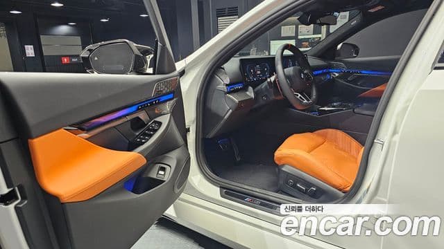 BMW M5 2025 — фото 11 из 20
