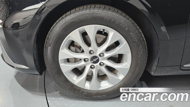 Kia K8 2023 — ფოტო 5/20