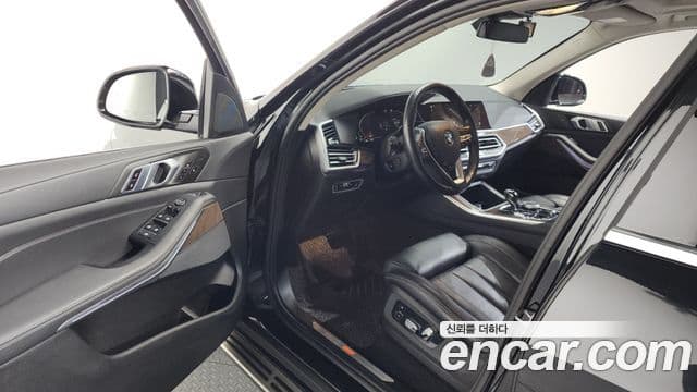 BMW X5 2021 — ფოტო 10/20