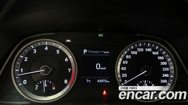 Hyundai Sonata 2020 — Фото 8/20