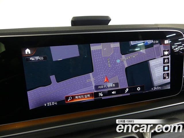 Mercedes-Benz GLS-Class 2022 — Photo 12/20