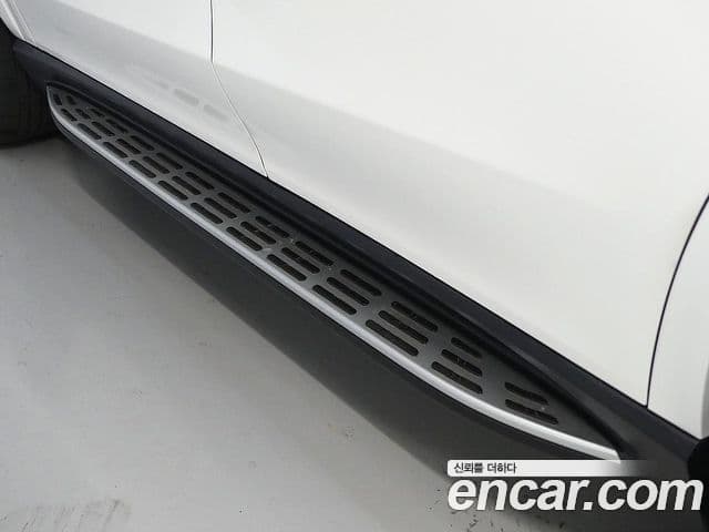 Mercedes-Benz GLS-Class 2022 — Photo 7/20