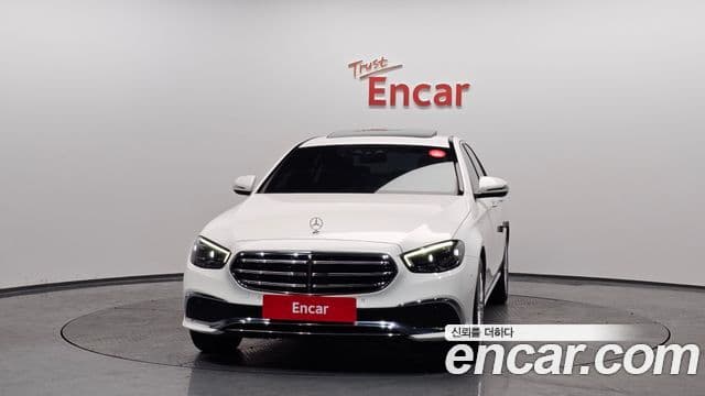Mercedes-Benz E-Class 2020 — ფოტო 3/20