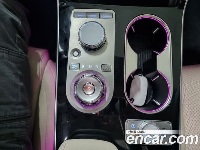 Genesis GV80 2024 — Şəkil 16/19