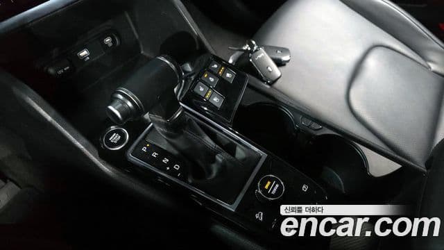 Kia Sportage 2021 — ფოტო 9/20