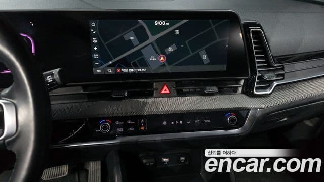 Kia Sportage 2021 — ფოტო 16/20