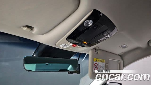 Kia K8 2022 — Şəkil 17/20