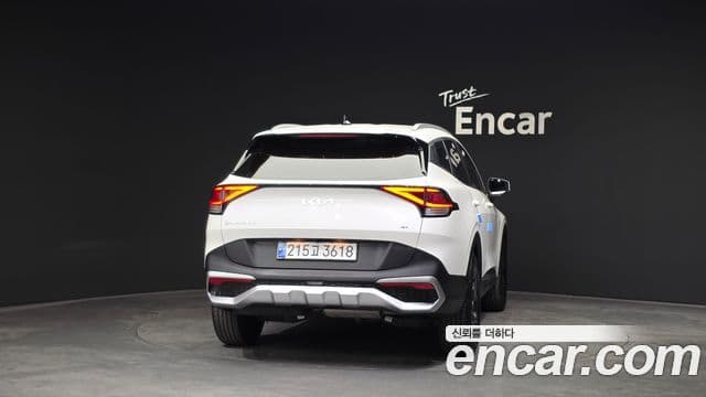 Kia Sportage 2021 — Фото 4/20