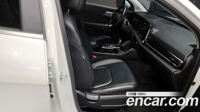 Kia Sportage 2021 — Фото 12/20