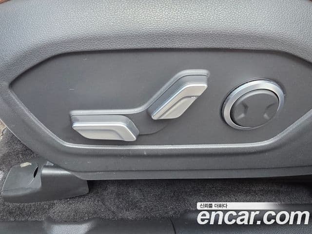 Hyundai Santa Fe 2023 — Şəkil 12/20