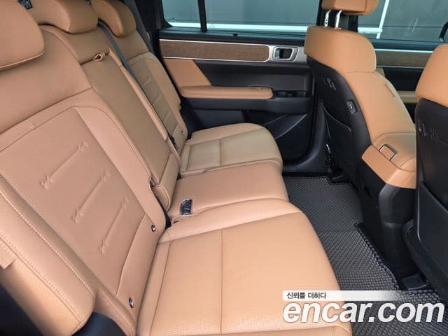 Hyundai Santa Fe 2023 — Şəkil 18/20