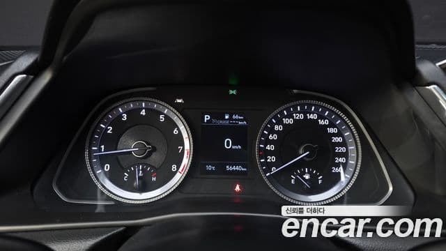 Hyundai Sonata 2019 — ფოტო 8/20