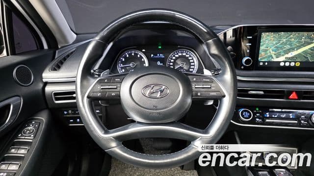 Hyundai Sonata 2019 — ფოტო 13/20