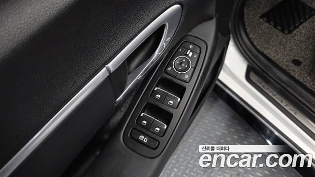 Hyundai Sonata 2019 — ფოტო 19/20