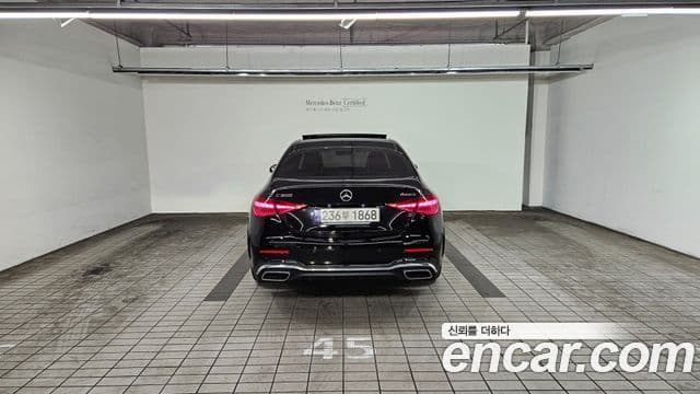 Mercedes-Benz C-Class 2023 — Фото 3/20