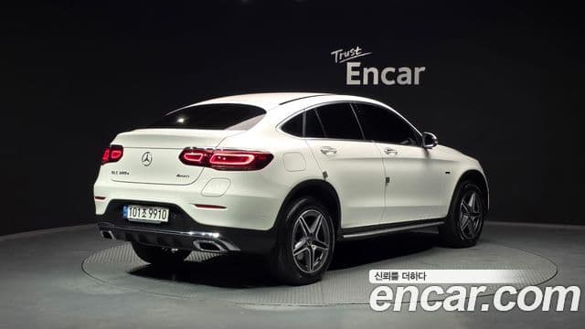 Mercedes-Benz GLC-Class 2020 — ფოტო 2/20