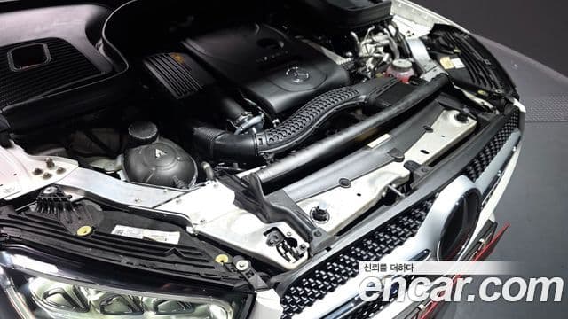 Mercedes-Benz GLC-Class 2020 — ფოტო 6/20
