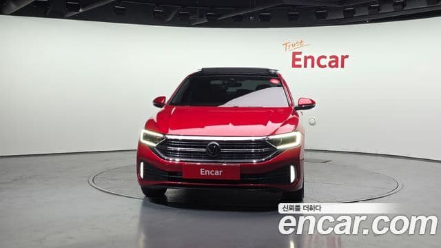 Volkswagen Jetta 2024 — ფოტო 3/20