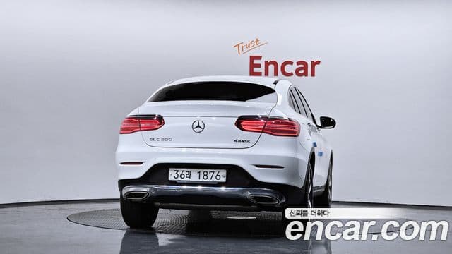 Mercedes-Benz GLC-Class 2019 — Фото 4/20