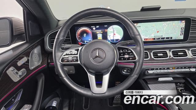 Mercedes-Benz GLE-Class 2021 — Şəkil 14/20