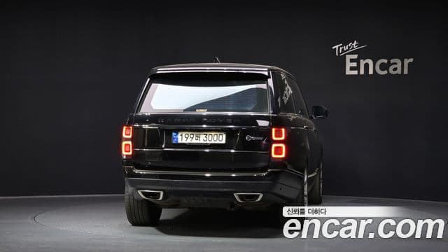 Land Rover Range Rover 2018 — Photo 13/20
