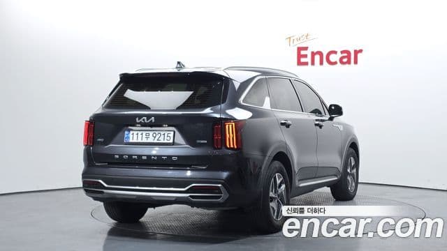 Kia Sorento 2022 — ფოტო 1/20