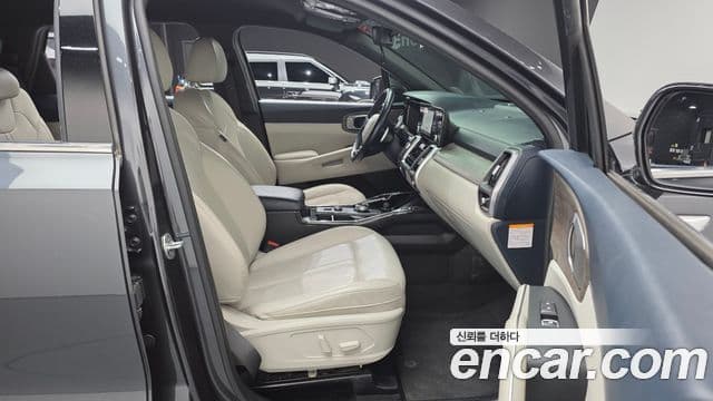 Kia Sorento 2022 — фото 8 из 20