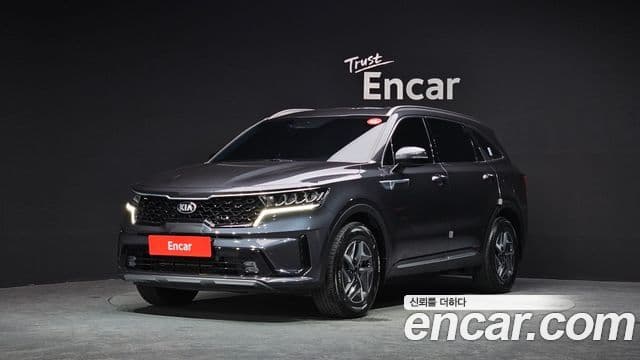 Kia Sorento 2021 — Фото 1/20