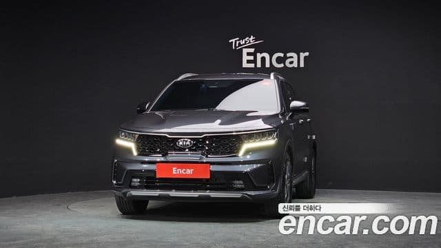Kia Sorento 2021 — Фото 3/20