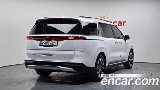 Kia Carnival 2020 — Фото 2/20