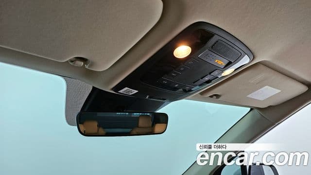 Kia Carnival 2020 — Фото 16/20
