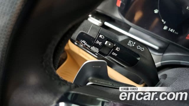 Kia Carnival 2020 — Фото 18/20