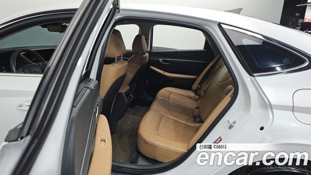 Hyundai Sonata 2019 — Фото 11/20