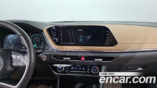 Hyundai Sonata 2019 — Фото 16/20