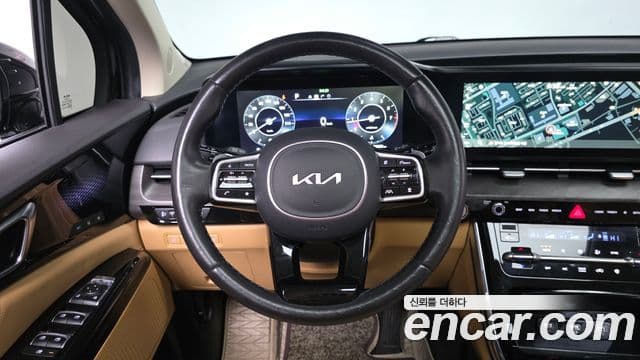 Kia Carnival 2023 — Фото 13/20