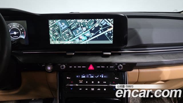 Kia Carnival 2023 — Фото 14/20
