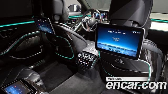 Mercedes-Benz S-Class 2021 — ფოტო 17/20