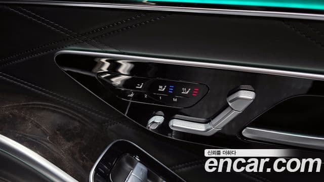 Mercedes-Benz S-Class 2021 — ფოტო 18/20